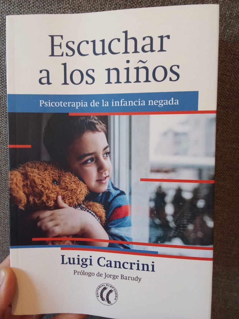 Escuchar a los niños Cancrini